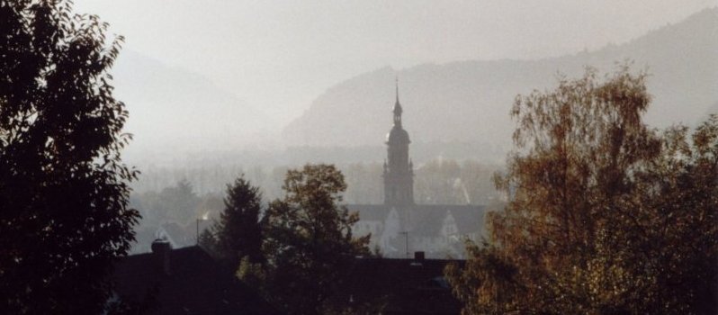 Hier klicken zur Arztpraxis Lohmueller Gengenbach Einachstrasse 11, Telefon 3208. Bildnachweis: Gengenbach im Morgenlicht / copyright by Julia.Guckel@Lohmueller-Arzt.de